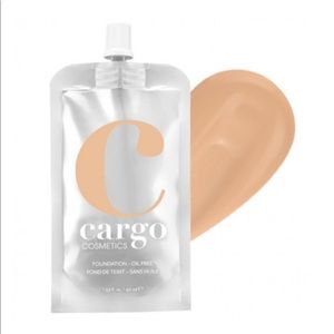 NWT NIB Cargo Cosmetics Liquid Foundation F-45